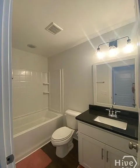 116 Whitaker Way N — Photo 13