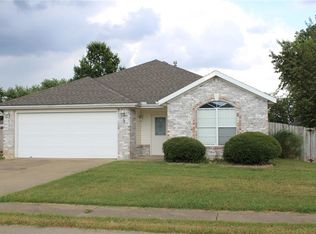 636 Bliss Cir, Centerton, AR 72719