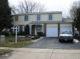 19332 Ridgecrest Dr, Germantown, MD 20874