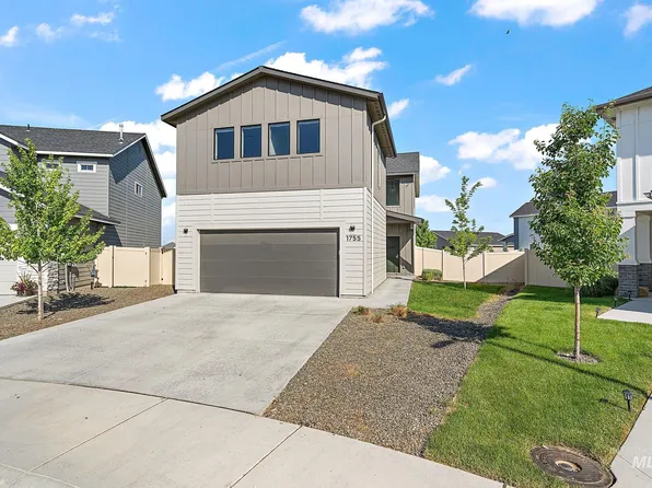 1755 N Crystal Cove Ave, Meridian, ID 83646