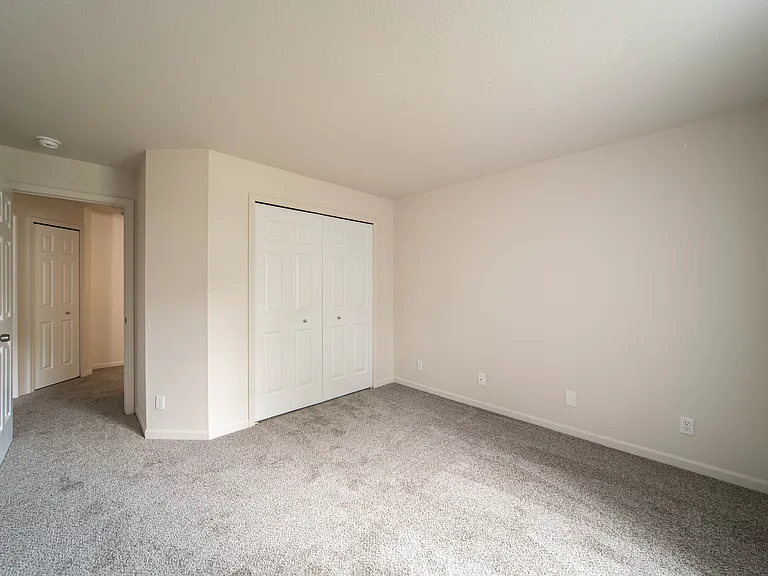 Riverwood Luxury Apartments — Photo 15
