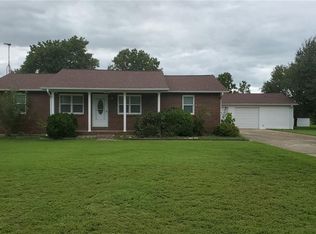 302 Bohannon St, Sikeston, MO 63801