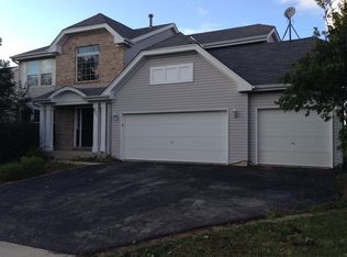 421 Blue Ridge Dr, Oswego, IL 60543