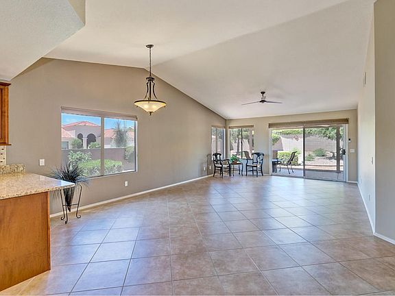 5th image of 38474 S Bellrock Ct