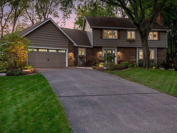 5th image of 8722 Sandro Rd
