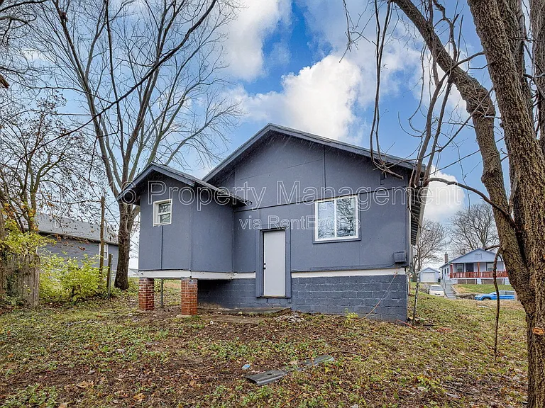 4109 Monroe Ave — Photo 18