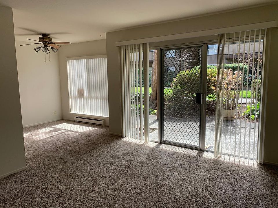 1st image of 121 Buckingham Dr Unit 34