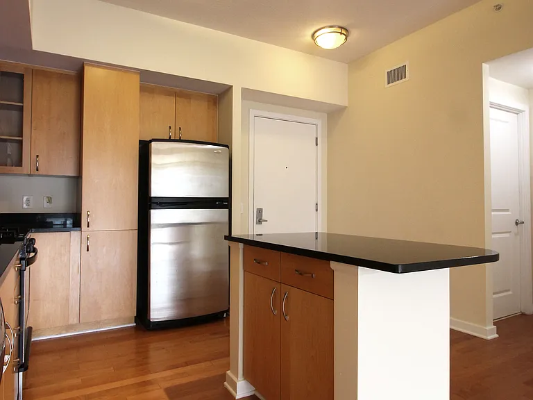 475 K St NW #1022 — Photo 9