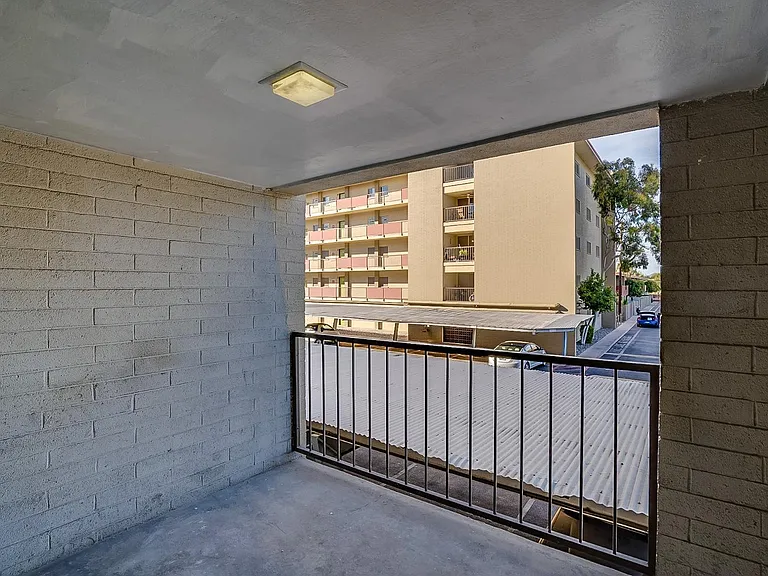 351 E Thomas Rd #D201 — Photo 36