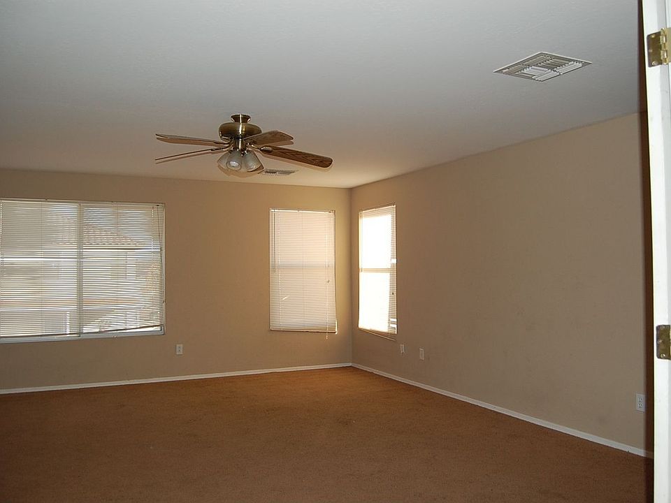 Loft/Den