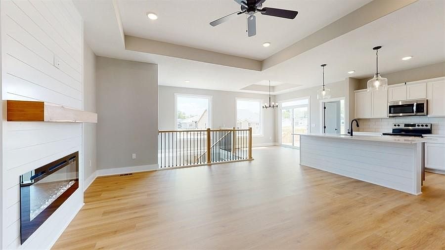 Carson Plan, Stratford Crossing, Waukee, IA 50263 Zillow