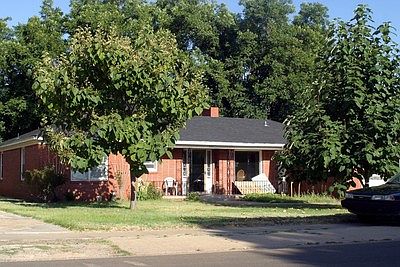 1st image of 2217 Gidding St