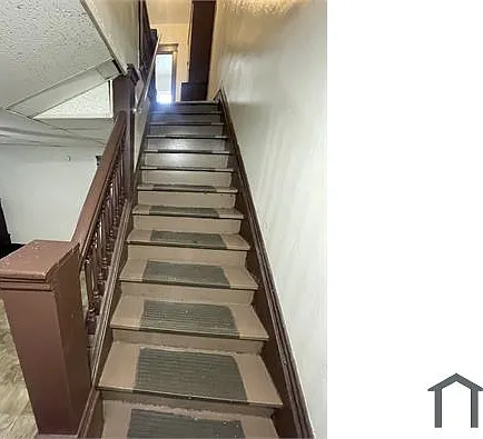 10403 Kempton Ave — Photo 12