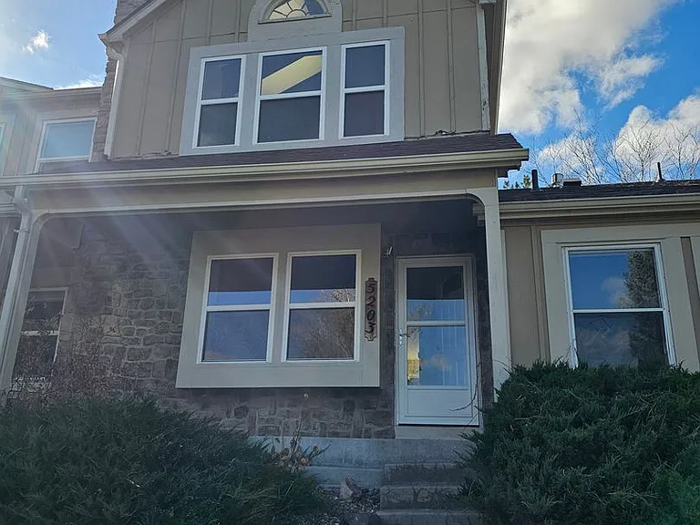5203 Fishing Brg — Photo 1