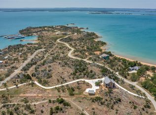 214 Peninsula Dr, Burnet, TX 78611