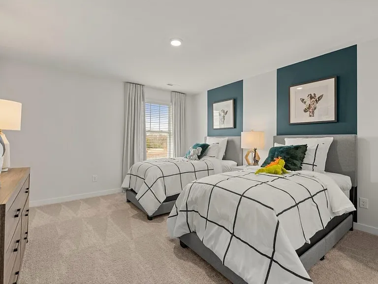 574 Trinity Way — Photo 8