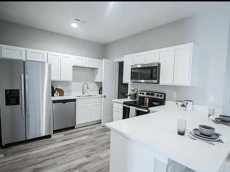 3902-04 S Bluelake St — Photo 3