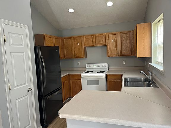 5th image of 5513 Stewartby Dr