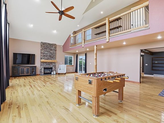 4th image of 2315 Lilac Ct