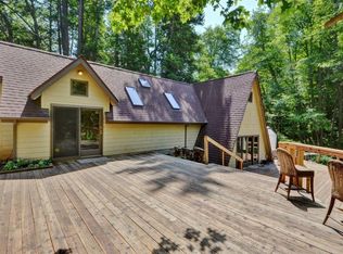 10255 Little Applegate Rd, Jacksonville, OR 97530