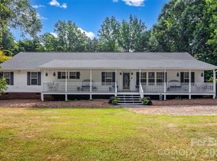 15715 Youngblood Rd, Charlotte, NC 28278