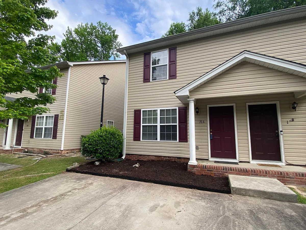 Building Photo - 1117 Piney Woods Rd #10A