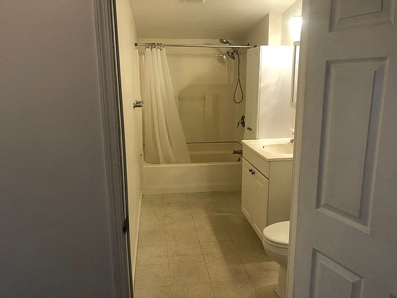 5th image of 13 Wiltwyck Ave #11