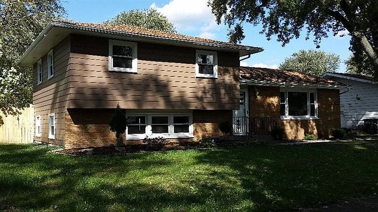 2nd image of 5414 Redwood Ave