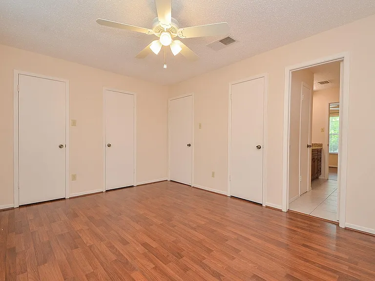 2209 Bauer Dr #B — Photo 11