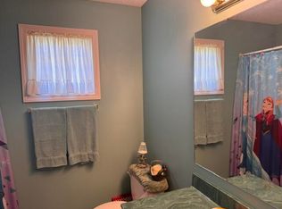 1032 Longleaf Dr, Manning, SC 29102