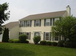 N113W19718 Jamestree Rd, Germantown, WI 53022