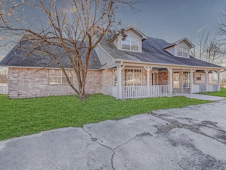 2607 Lonnie Ln — Photo 53