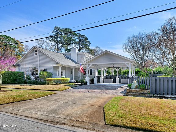 3rd image of 1802 Hawthorne Road