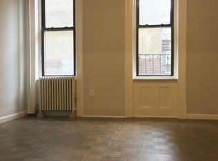 248 E 90th St APT 3C, New York, NY 10128