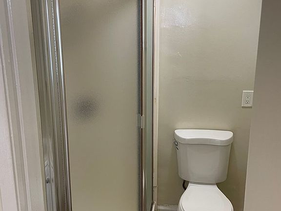 5th image of 14501 Cerise Ave APT B