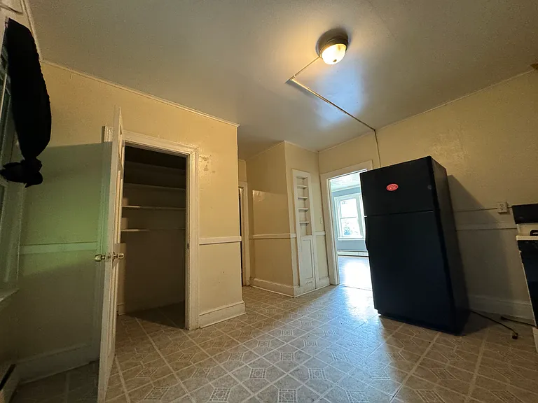 14 Standish St #1W — Photo 6