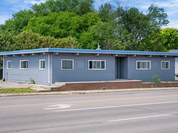 523 N Washington St #A, Grand Forks, ND 58203