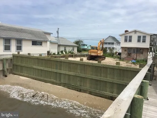 292 New Jersey Ave, Fortescue, NJ 08321