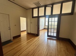 213 W Main St #B, Radford, VA 24141