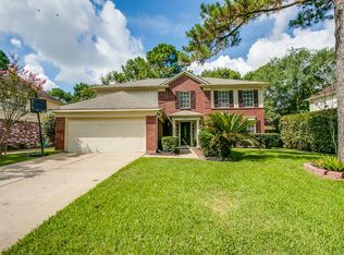 16827 Country Bridge Rd, Houston, TX 77095