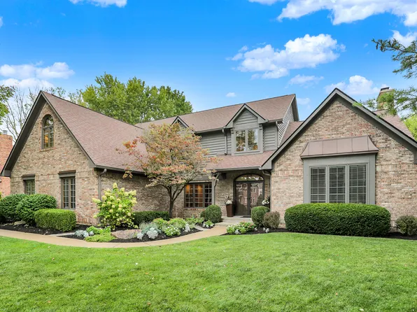 1962 Camargue Dr, Zionsville, IN 46077