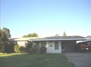 607 S Pine Ave, Roswell, NM 88203