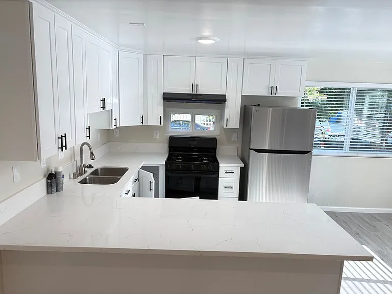 11555 Archwood St #A — Photo 1