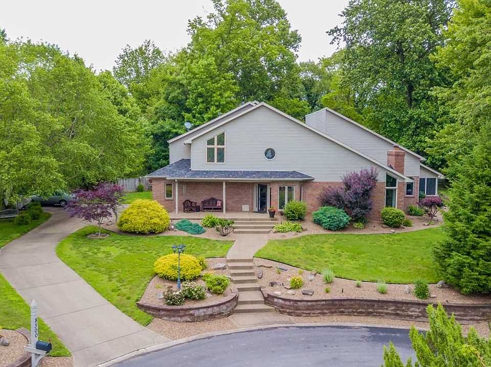 1st image of 8300 Yorkridge Ct
