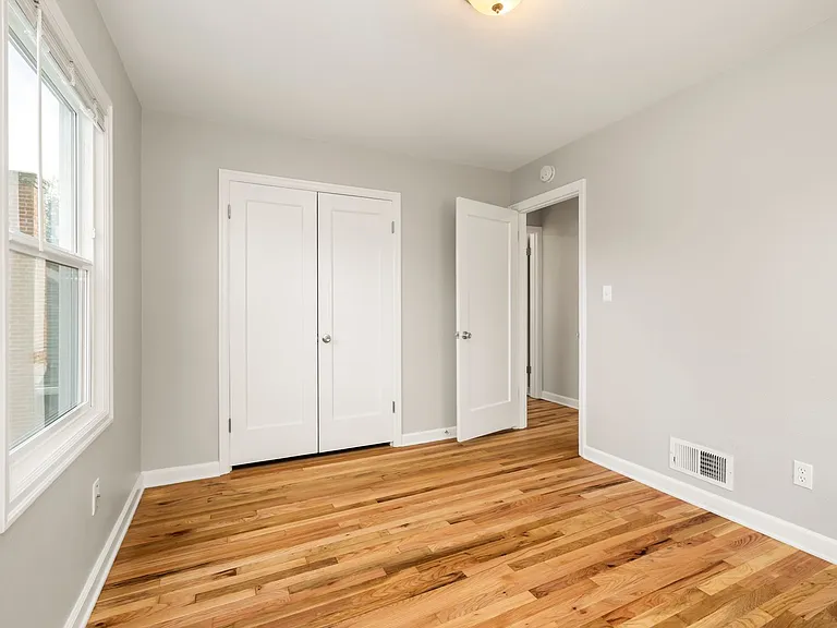 Parkside Apartments — Photo 6