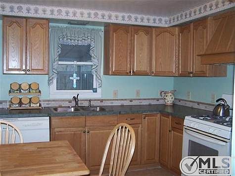 5th image of 534 Milton Tpke