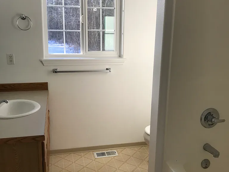 3321 N Sund Ct — Photo 7