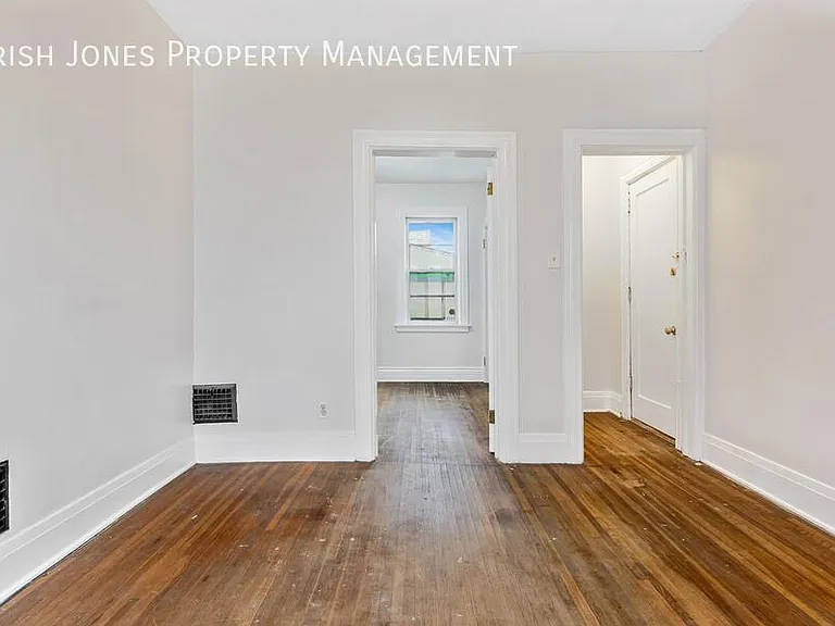 104 Grote St #LOWER REAR — Photo 6