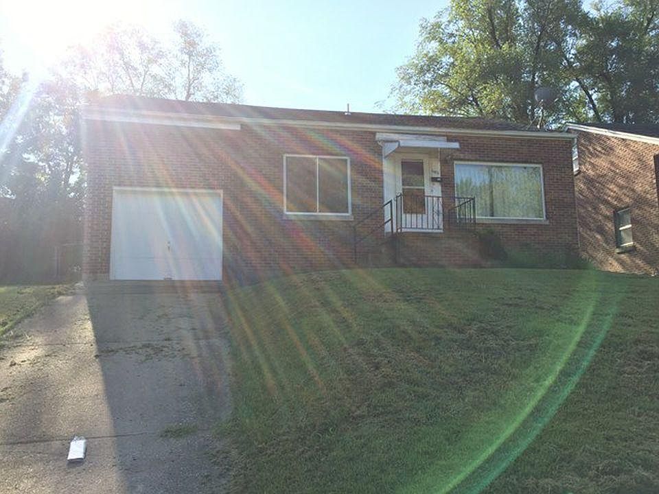 1st image of 1011 Laurel Dr