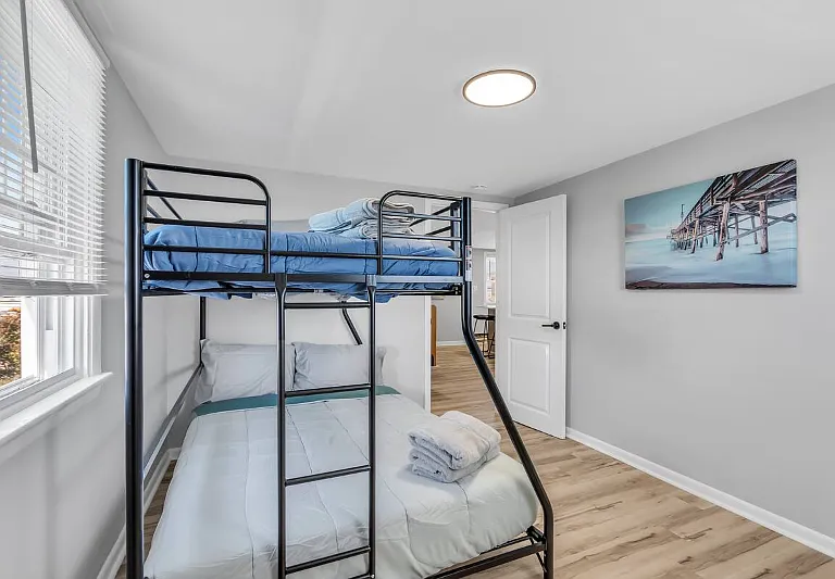 113 E Rio Grande Ave #3 — Photo 11